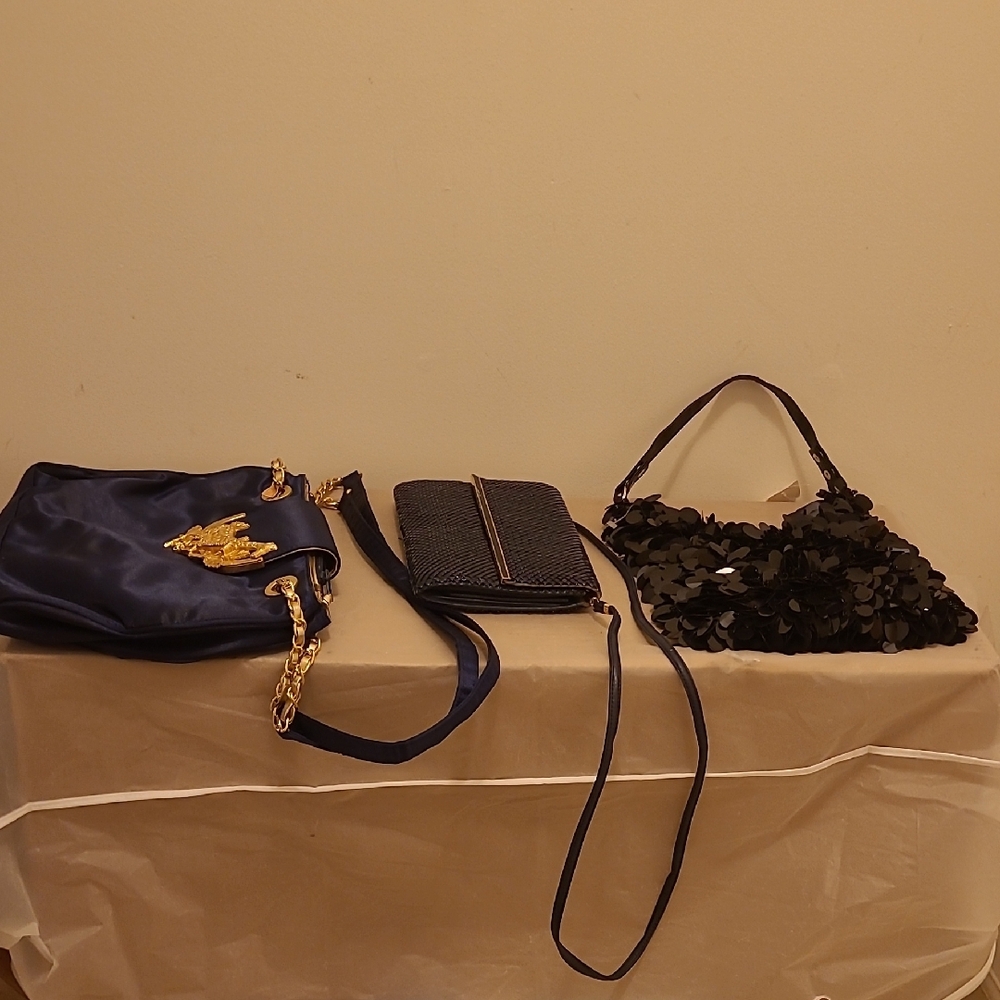 Elegant Black and Gold Women's Bag